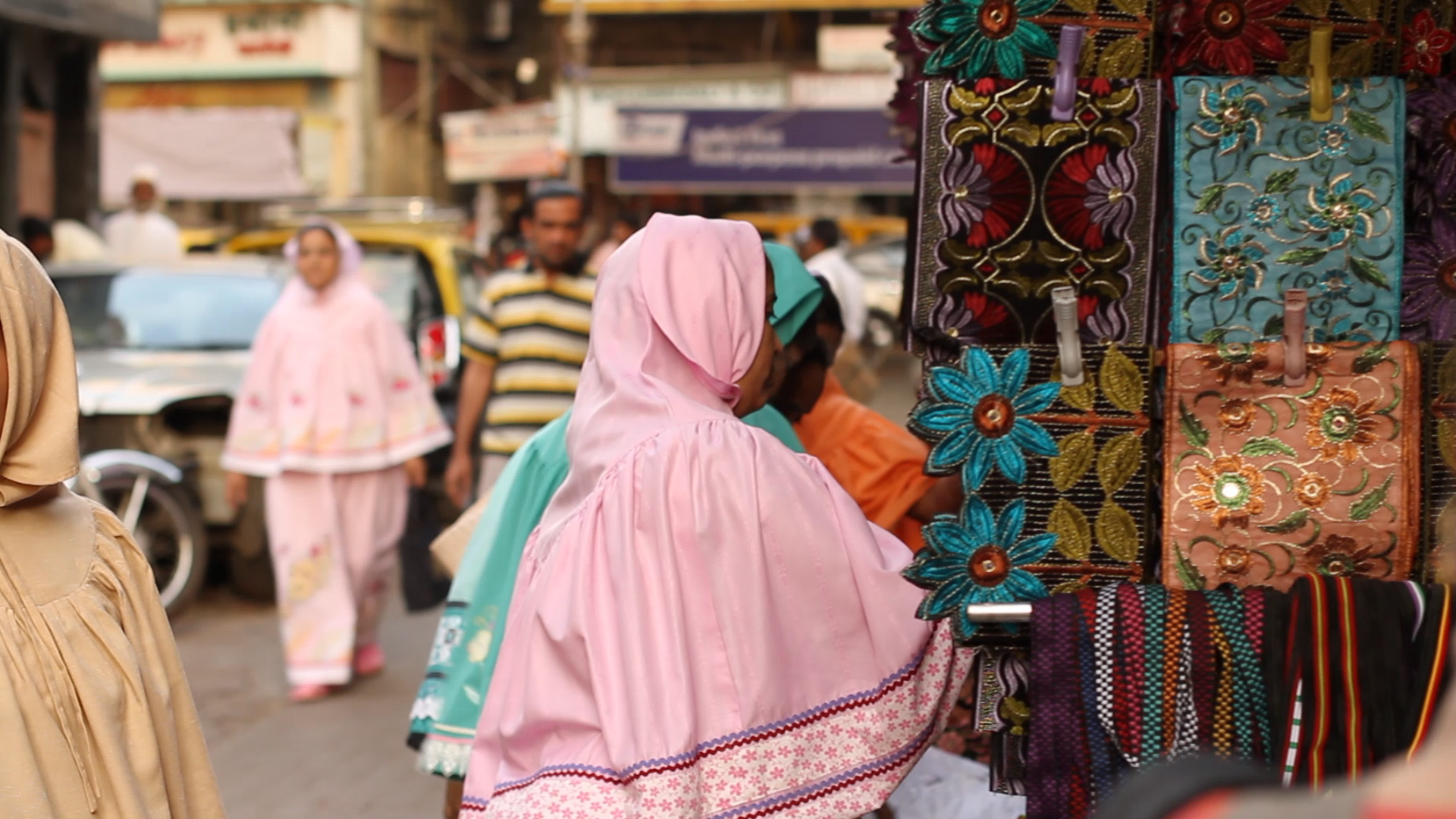 bohra-women-1.png